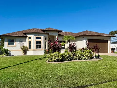 3022 SE Wake, Port Saint Lucie, FL 34984