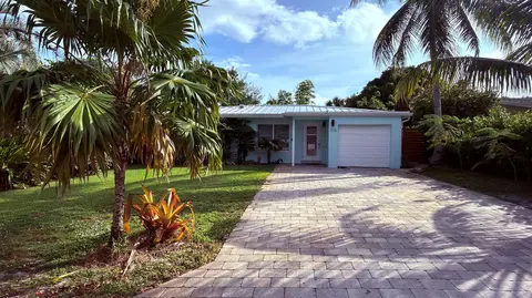 376 SW 2nd St, Boca Raton, FL 33432
