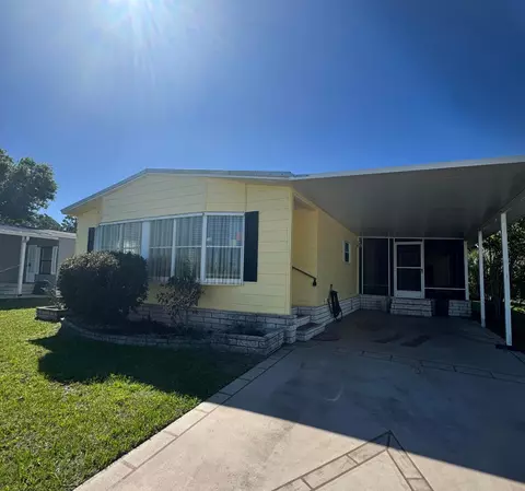 9 San Felipe, Fort Pierce, FL 34951