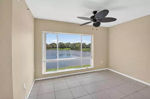 5842 Crystal Shrs #205, Boynton Beach, FL 33437