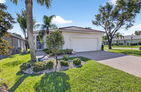 8074 Bellafiore, Boynton Beach, FL 33472