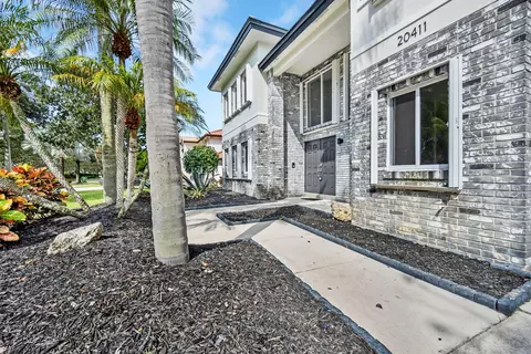 20411 NW 4th, Pembroke Pines, FL 33029