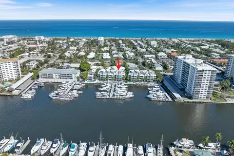 126 Macfarlane Dr, Delray Beach, FL 33483