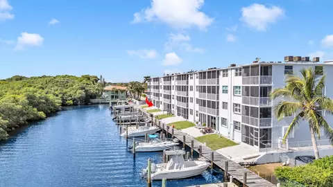 689 NE 6th #1090, Boynton Beach, FL 33435