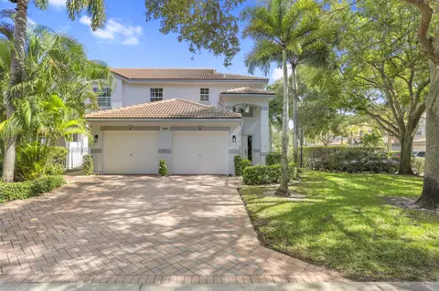 7911 Laina Ln #4, Boynton Beach, FL 33437