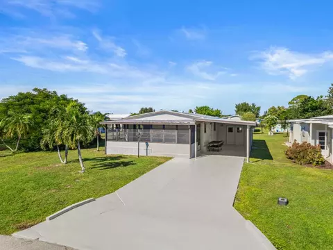 2733 SW Thunderbird Trl, Stuart, FL 34997