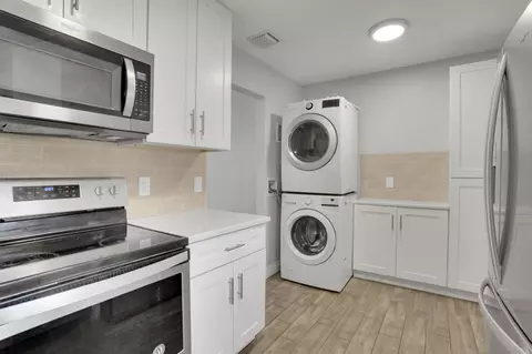 2227 NE 3rd Ave #1 & 2, Delray Beach, FL 33444