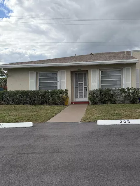 20866 Vinesta Cir, Boca Raton, FL 33433