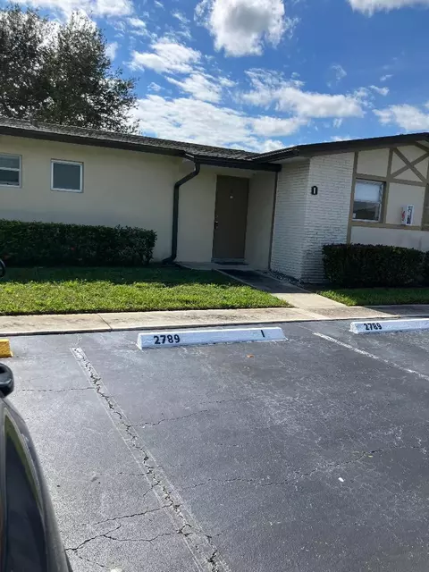 2789 Ashley W #I, West Palm Beach, FL 33415