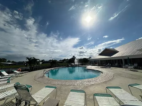 302 Tropical Isles Circle Cir, Fort Pierce, FL 34982