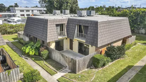 4585 Cherry Rd, West Palm Beach, FL 33417