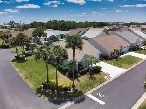1054 NW Tuscany Dr, Port Saint Lucie, FL 34986