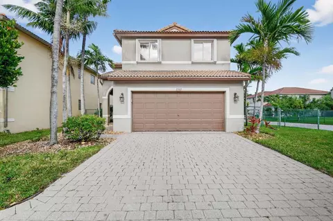 2102 Little Torch St, Riviera Beach, FL 33407