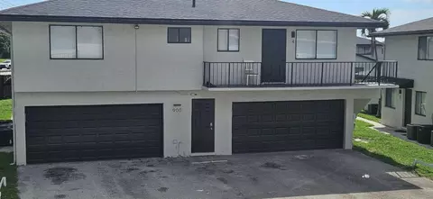 906 E Tiffany #4, Mangonia Park, FL 33407