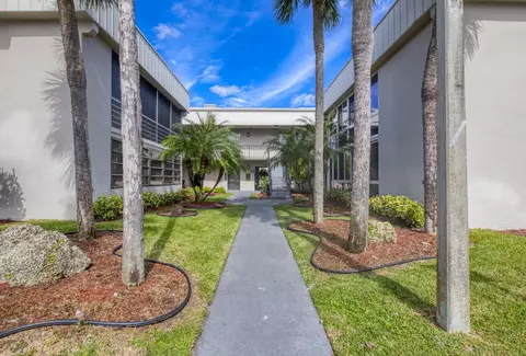 153 Capri D #153, Delray Beach, FL 33484