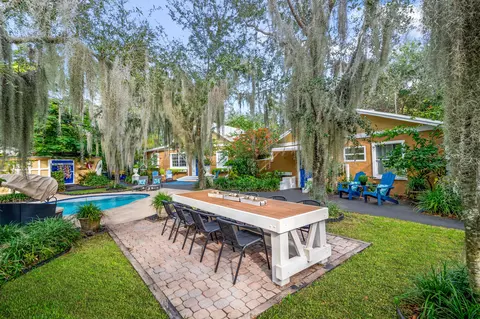 Exterior - 303 Lang Rd, Cloud Lake, FL 33406 photo 7 of 10