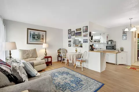 2929 SE Ocean Blvd #117-7, Stuart, FL 34996