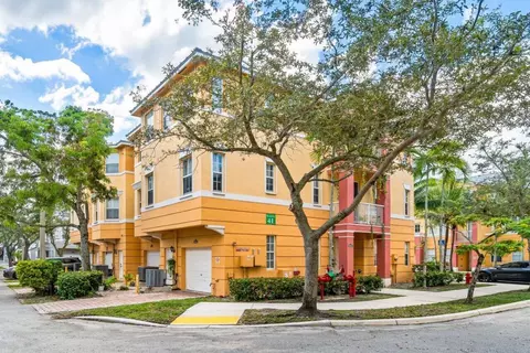 4104 Shoma Dr, Royal Palm Beach, FL 33414