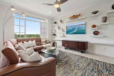 138 Tierra Ln #6, Jupiter, FL 33477