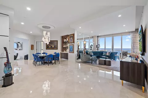 2700 N Ocean Dr #PH-1B, Singer Island, FL 33404