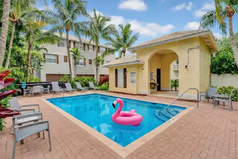 109 E Coda Cir, Delray Beach, FL 33444