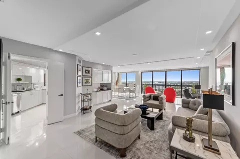 1900 Consulate Pl #2104, West Palm Beach, FL 33401