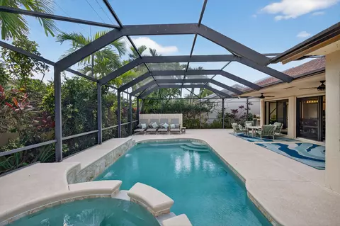121 Landward Dr, Jupiter, FL 33477