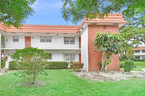 2600 SE Ocean Blvd #C1, Stuart, FL 34996