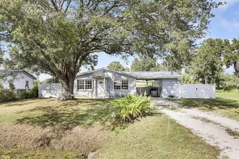 1002 NW 7th St, Okeechobee, FL 34972