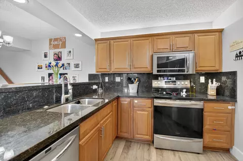 8200 Thames Blvd #C, Boca Raton, FL 33433