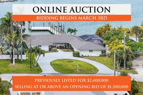 1564 Thumb Point Dr, Fort Pierce, FL 34949