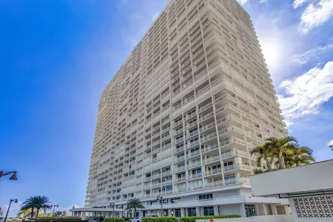2200 S Ocean #806, Fort Lauderdale, FL 33316