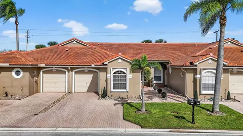 8451 Via Serena, Boca Raton, FL 33433