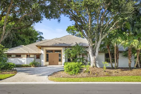 6469 SE Baltusrol Ter, Stuart, FL 34997