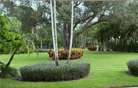 7633 La Corniche Cir, Boca Raton, FL 33433