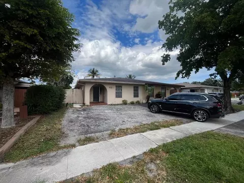 6123 SW 4th Pl, Margate, FL 33068