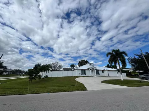 5403 NW Chicopa St, Port Saint Lucie, FL 34983