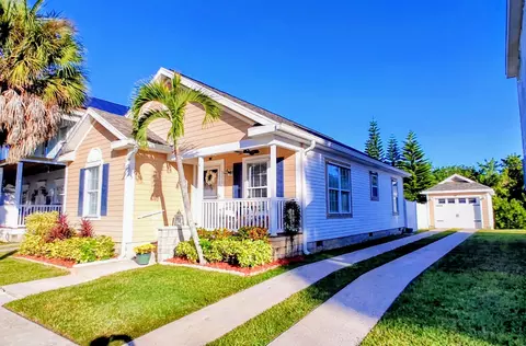 3332 N Park Dr, Fort Pierce, FL 34982