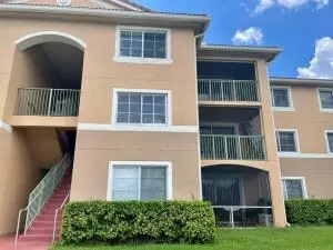 3690 NW Mediterranean Ln #305, Jensen Beach, FL 34957