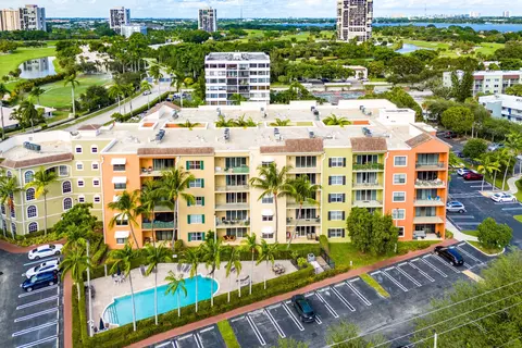 1650 Presidential Way #A 302, West Palm Beach, FL 33401