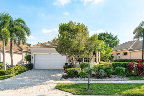 6942 Fairway Lakes Dr, Boynton Beach, FL 33472