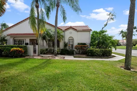 5770 Parkwalk W, Boynton Beach, FL 33472