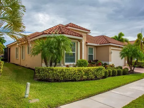 1778 Belmont Cir SW, Vero Beach, FL 32968