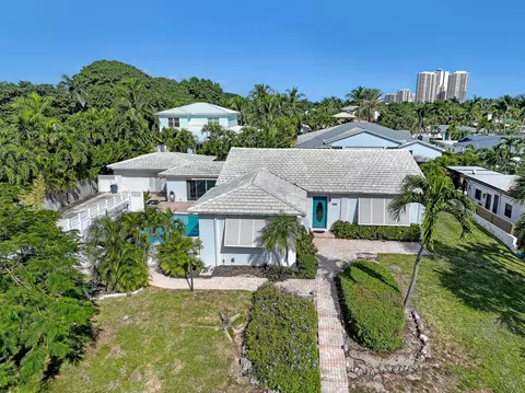 225 Linda Ln, Palm Beach Shores, FL 33404