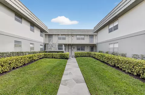 586 Monaco M #M, Delray Beach, FL 33446