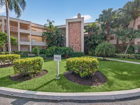 7472 La Paz Blvd #109, Boca Raton, FL 33433
