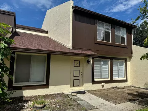 5328 Bosque Ln #67, West Palm Beach, FL 33415