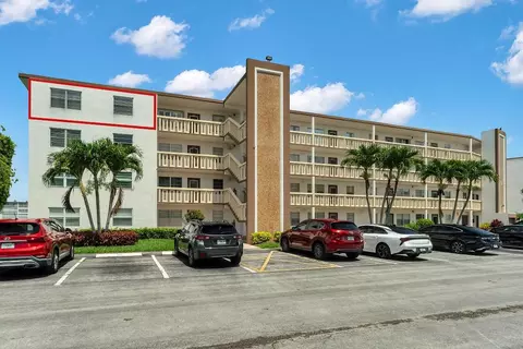 4090 Guildford E #E, Boca Raton, FL 33434