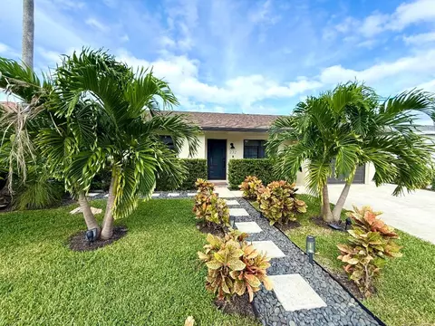 232 Wellesley Dr, Lake Worth Beach, FL 33460