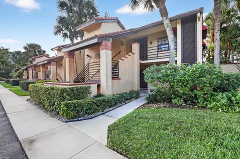 11281 Aspen Glen Dr #104, Boynton Beach, FL 33437
